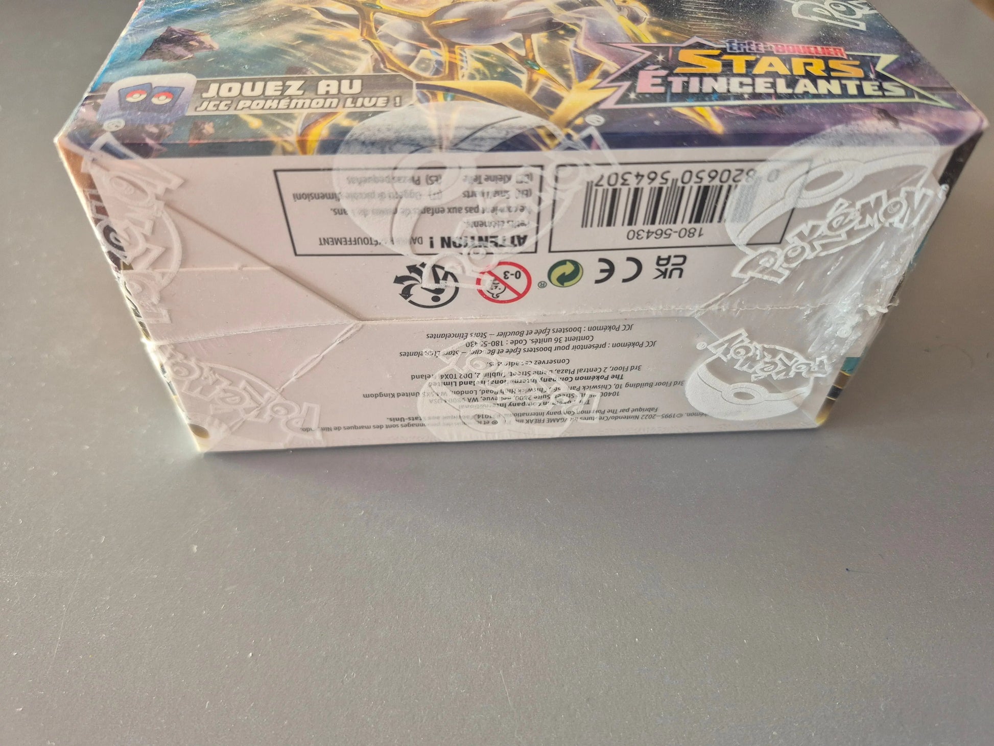 Pokémon – Display Stars Étincelantes EB9 - Boite de 36 boosters - FR The Pokémon Compagny