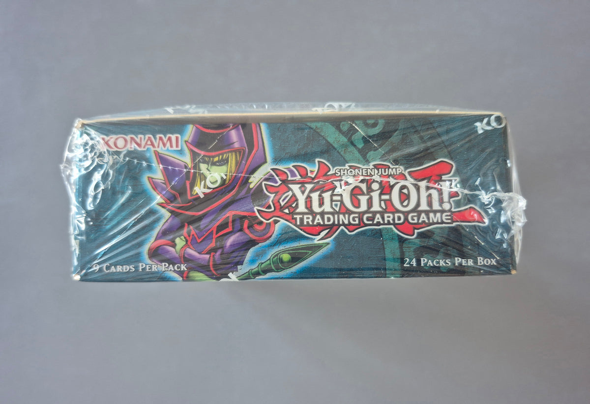 Display Yu-Gi-Oh - 24 Boosters Packs – Legend of Blue-Eyes White Dragon - LOB - EN